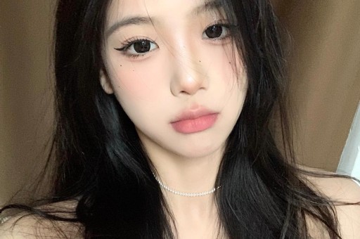 被传新恋情仅1天黄景瑜过往被扒与热巴秘密生子传闻早有真相